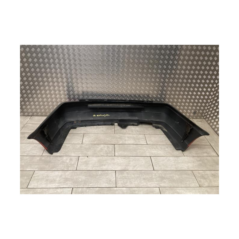 Pare choc arriere VOLKSWAGEN VENTO d’occasion