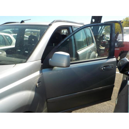 Anti brouillard gauche (feux) NISSAN X-TRAIL 1 PHASE 1 d’occasion