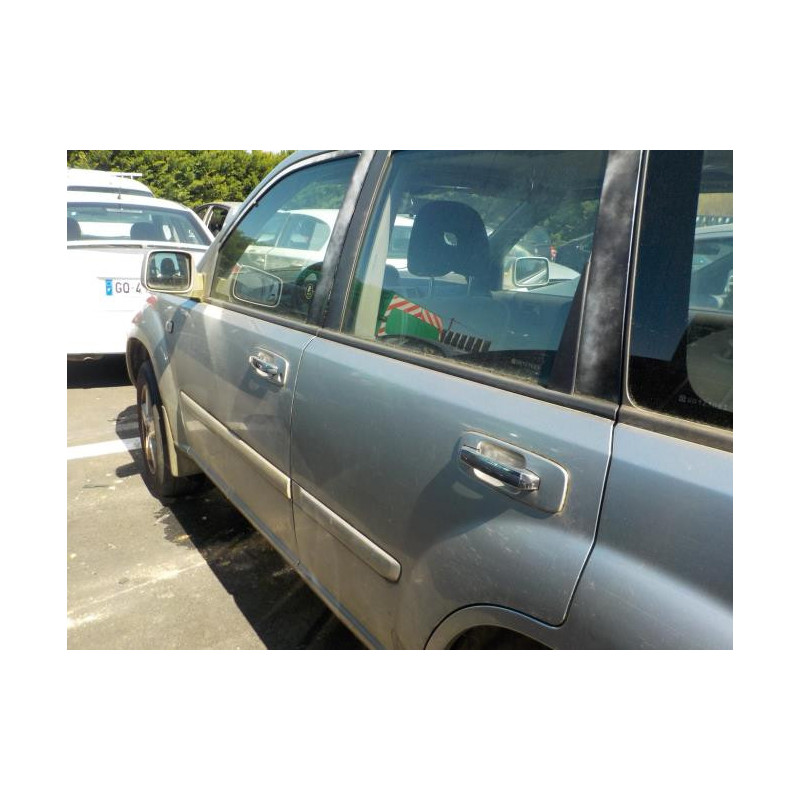 Anti brouillard droit (feux) NISSAN X-TRAIL 1 PHASE 1 d’occasion