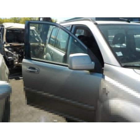 Interrupteur de leve vitre avant droit NISSAN X-TRAIL 1 PHASE 1 d’occasion