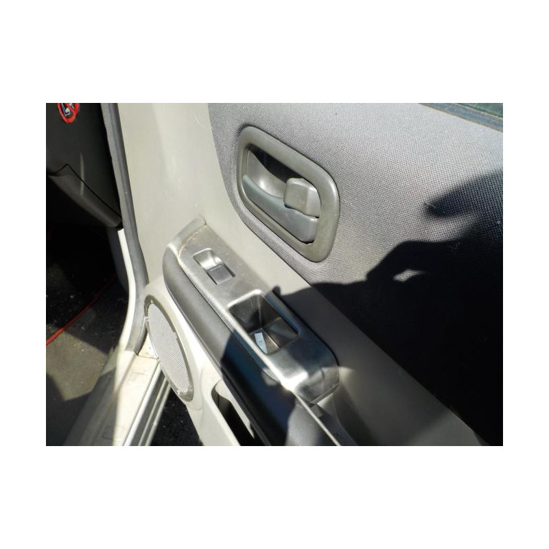 Attelage (boule de remorquage) NISSAN X-TRAIL 1 PHASE 1 d’occasion