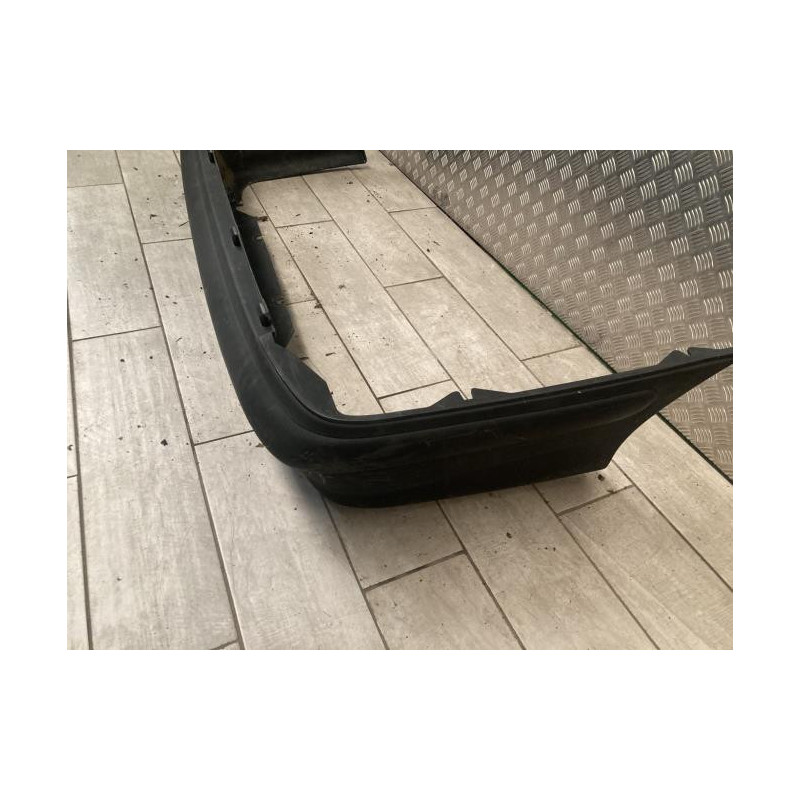 Pare choc arriere SKODA FELICIA PHASE 1 d’occasion