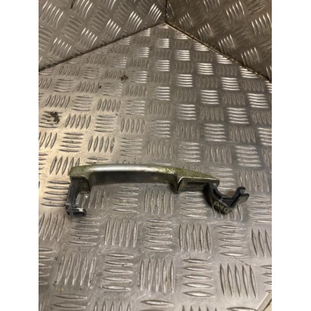Poignee porte avant droit PEUGEOT 207 PHASE 1 d’occasion