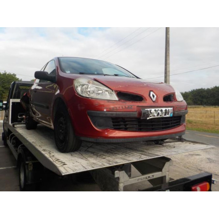 Feu arriere principal gauche (feux) RENAULT CLIO 3 PHASE 1 d’occasion