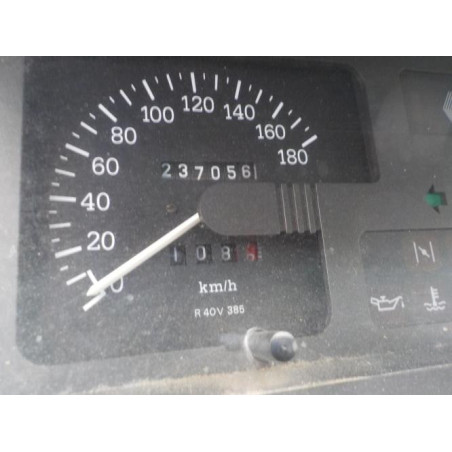 Capot RENAULT SUPER 5 d’occasion