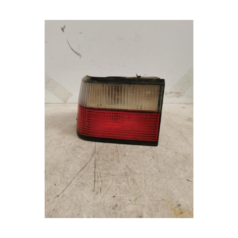 Feu arriere secondaire gauche (feux) CITROEN XANTIA PHASE 2 BREAK d’occasion