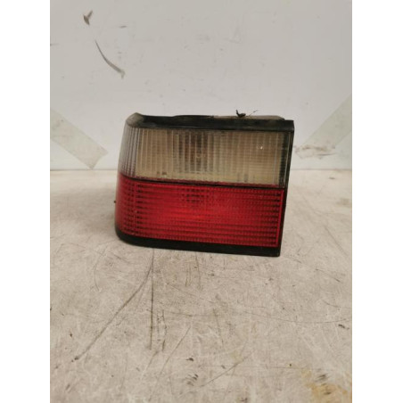 Feu arriere secondaire gauche (feux) CITROEN XANTIA PHASE 2 BREAK d’occasion