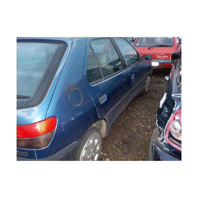 Feu arriere principal gauche (feux) PEUGEOT 306 PHASE 2 d’occasion