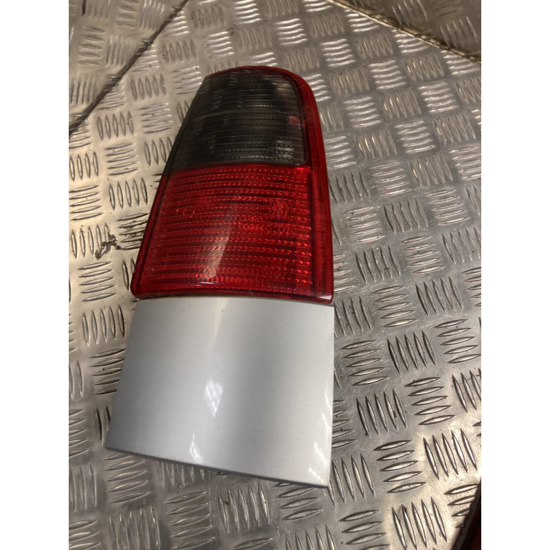 Feu arriere principal droit (feux) SEAT CORDOBA 1 VARIO PHASE 2 BREAK d’occasion
