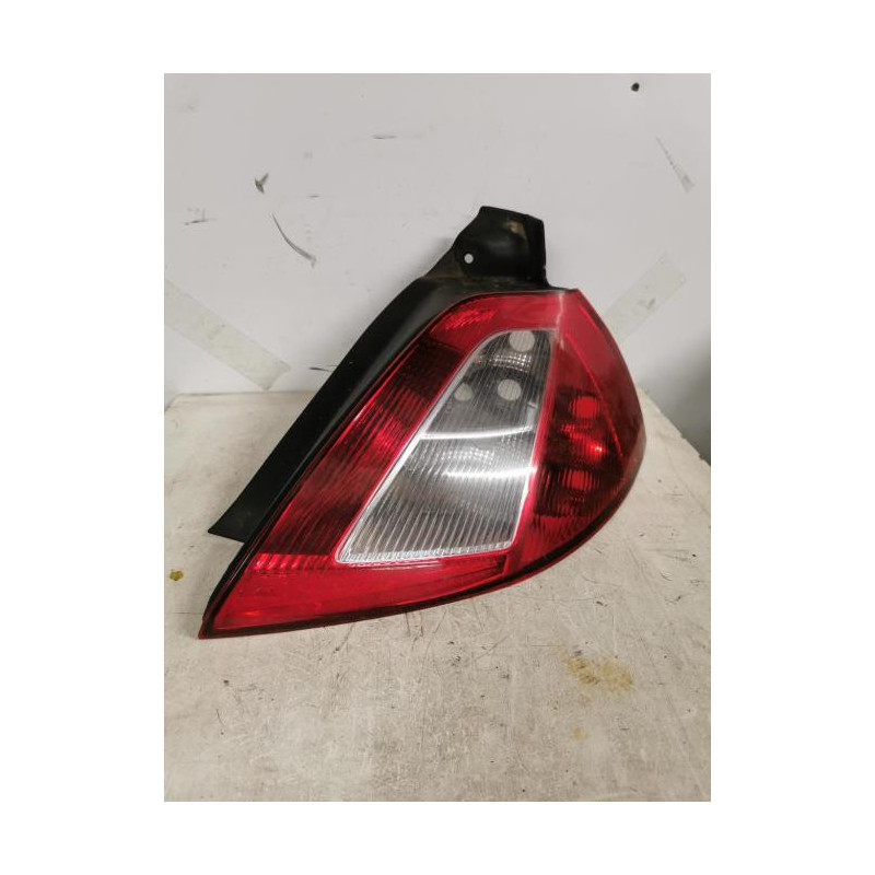 Feu arriere principal droit (feux) RENAULT MEGANE 2 PHASE 2 d’occasion