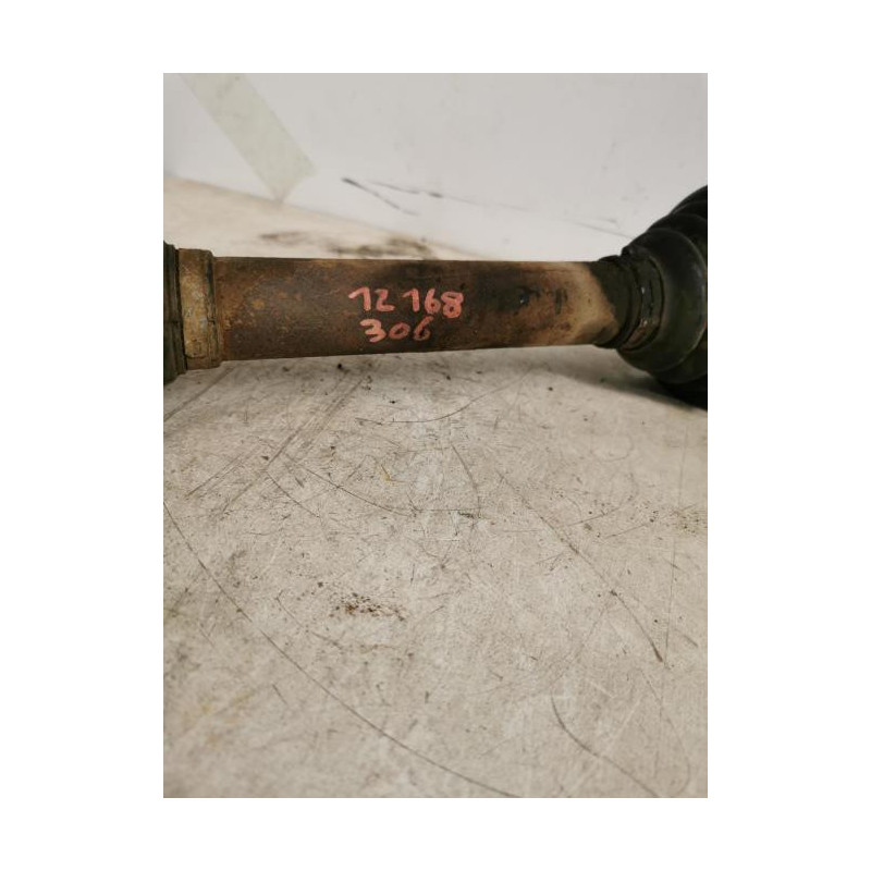 Cardan gauche (transmission) PEUGEOT 306 PHASE 2 d’occasion
