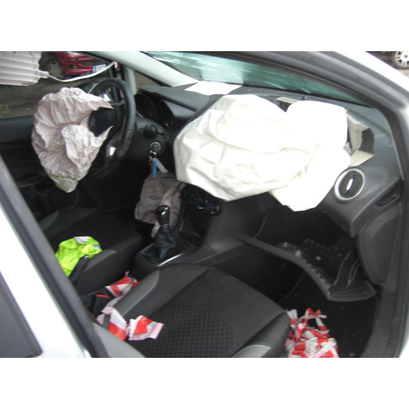 Serrure de coffre FORD FIESTA 6 PHASE 2 d’occasion