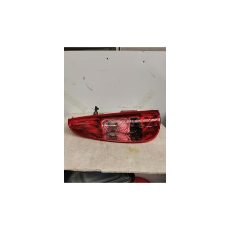 Feu arriere principal droit (feux) PEUGEOT 807 d’occasion