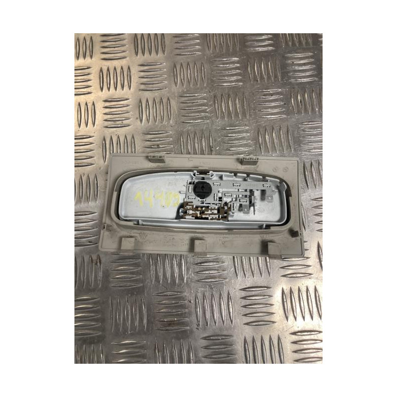 Eclairage de plafonnier FORD FIESTA 6 PHASE 1 d’occasion
