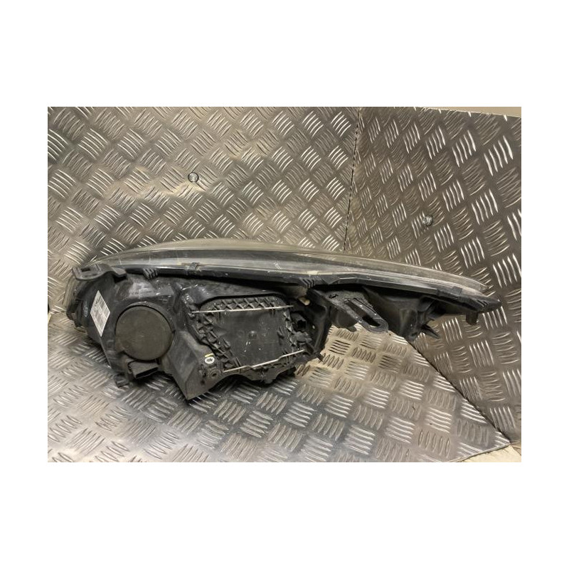 Optique avant principal droit (feux)(phare) RENAULT MEGANE 3 PHASE 2 d’occasion
