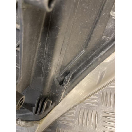 Optique avant principal droit (feux)(phare) RENAULT MEGANE 3 PHASE 2 d’occasion