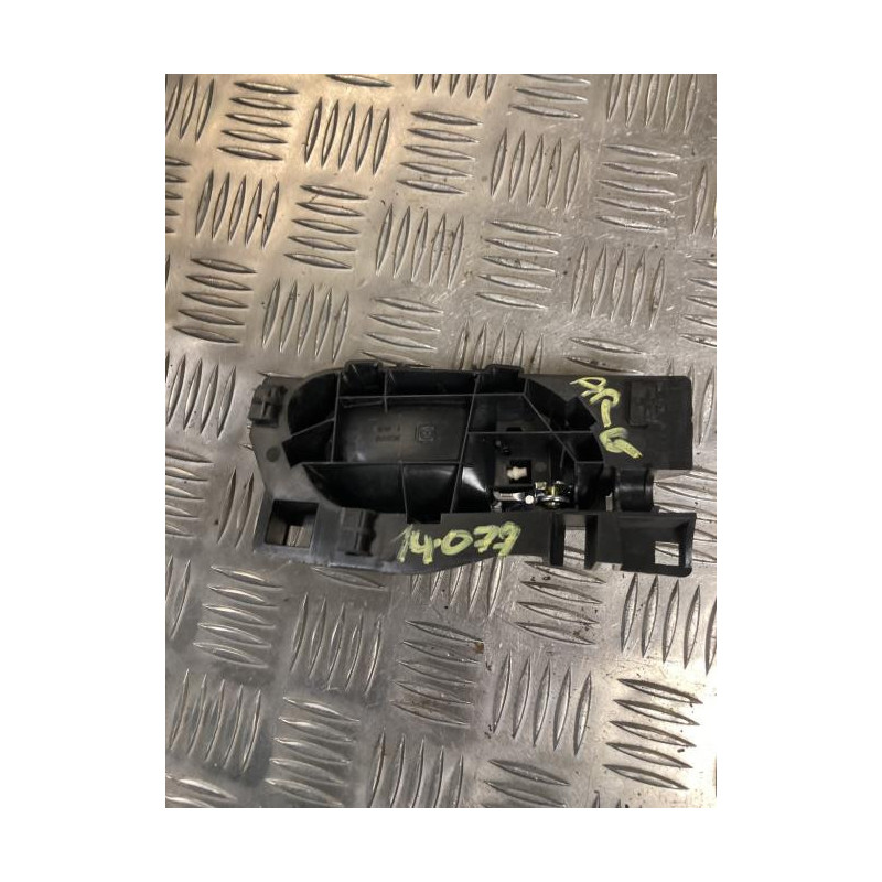 Poignee interieur arriere gauche PEUGEOT 207 PHASE 1 d’occasion