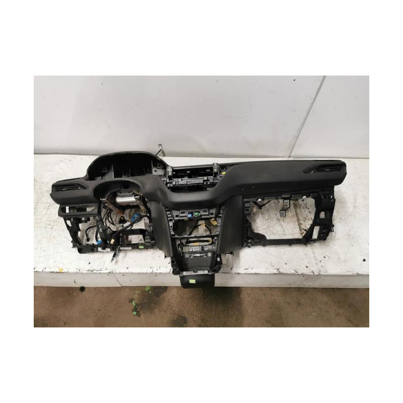 Tableau de bord PEUGEOT 208 1 PHASE 2 d’occasion