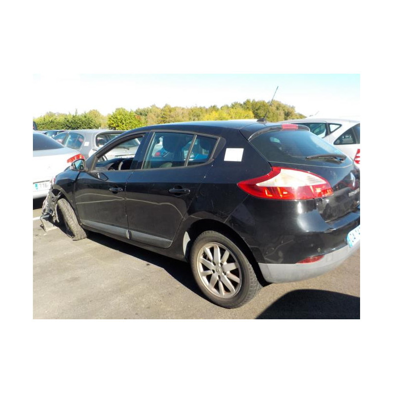 Renfort pare choc avant (traverse) RENAULT MEGANE 3 PHASE 2 d’occasion