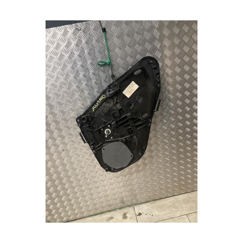 Leve vitre mecanique arriere droit FORD FIESTA 6 PHASE 1 d’occasion