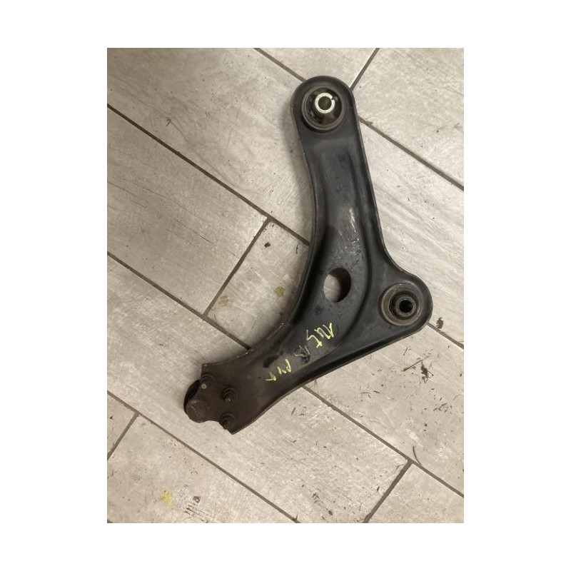 Triangle avant gauche CITROEN C3 2 PHASE 1 d’occasion