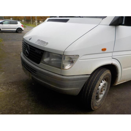 Optique avant secondaire gauche (feux)(clignotant) MERCEDES SPRINTER 1 PHASE 1 d’occasion