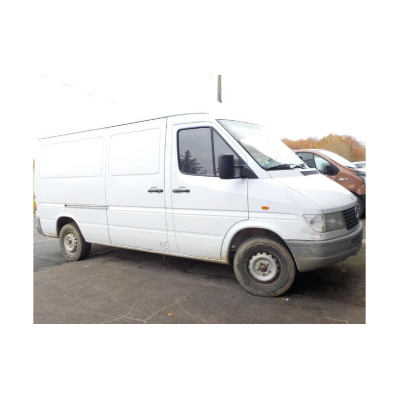 Optique avant secondaire gauche (feux)(clignotant) MERCEDES SPRINTER 1 PHASE 1 d’occasion