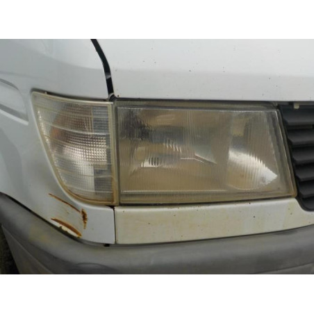Optique avant secondaire gauche (feux)(clignotant) MERCEDES SPRINTER 1 PHASE 1 d’occasion