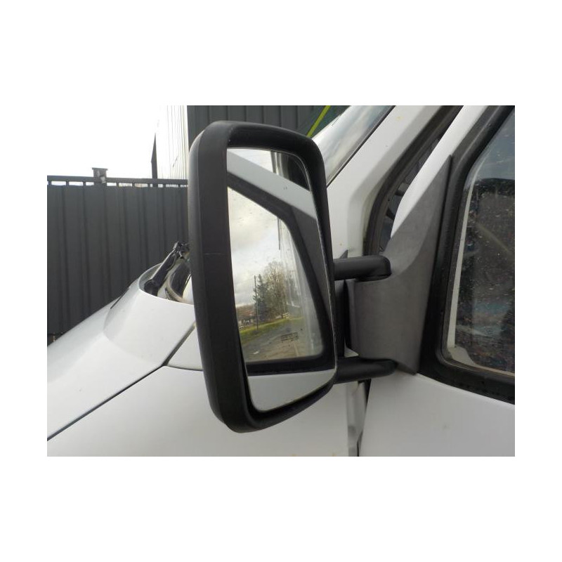 Optique avant secondaire gauche (feux)(clignotant) MERCEDES SPRINTER 1 PHASE 1 d’occasion
