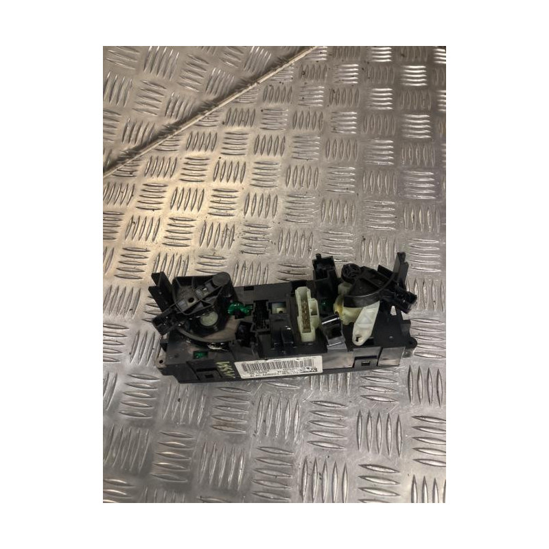 Commande chauffage PEUGEOT 207 PHASE 1 d’occasion