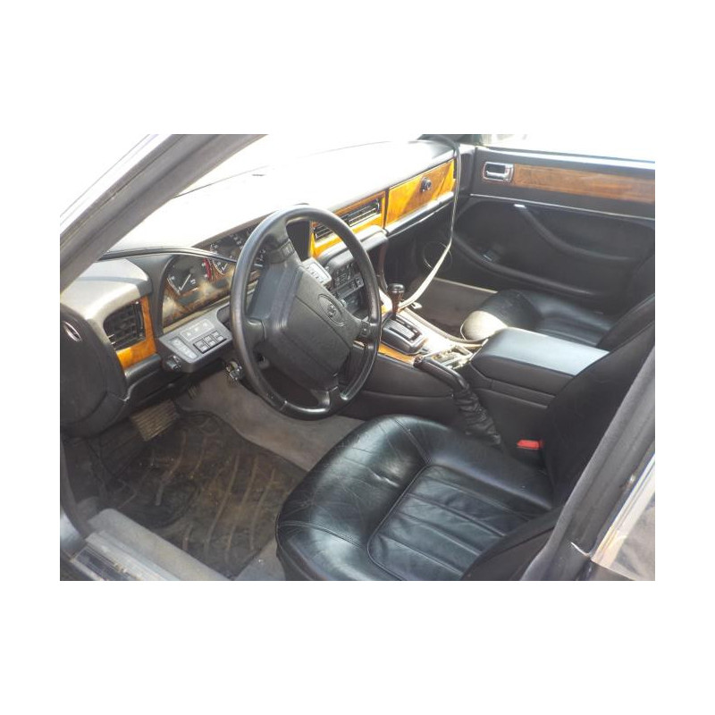 Moteur DAIMLER XJ 40 d’occasion