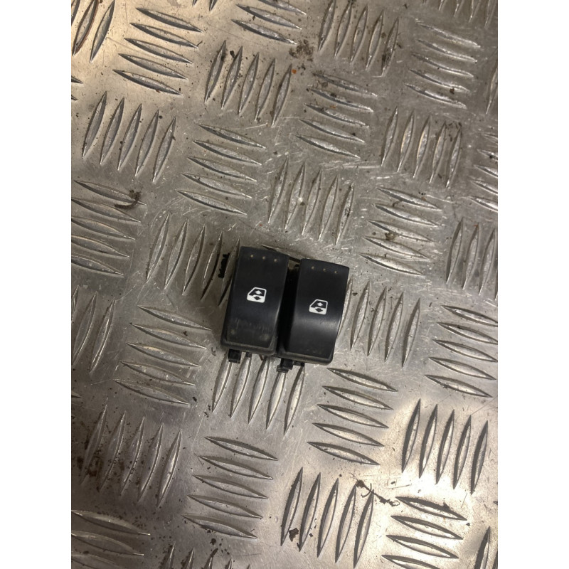 Bouton/Interrupteur RENAULT MASTER 3 PHASE 2 d’occasion