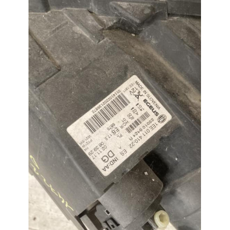 Optique avant principal droit (feux)(phare) RENAULT TRAFIC 3 LONG PHASE 1 d’occasion