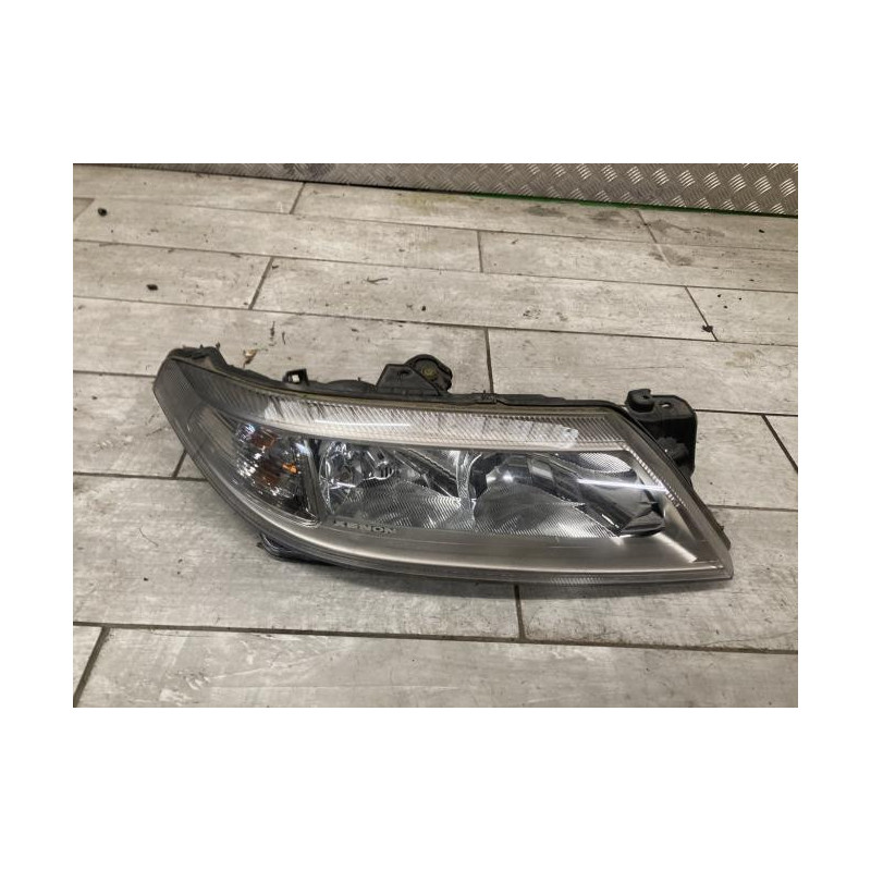 Optique avant principal droit (feux)(phare) RENAULT LAGUNA 2 PHASE 1 BREAK d’occasion