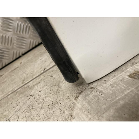 Porte arriere gauche PEUGEOT 208 2 PHASE 1 d’occasion