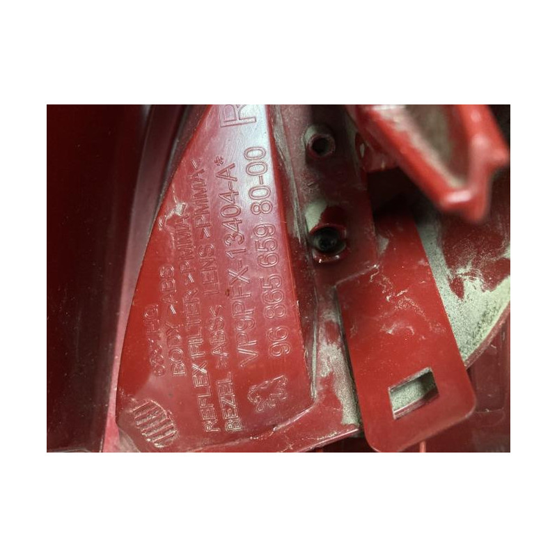 Feu arriere principal droit (feux) PEUGEOT 207 PHASE 2 d’occasion