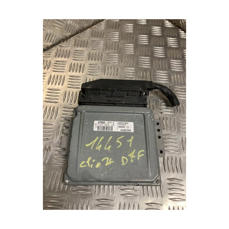 Calculateur moteur RENAULT CLIO 2 CAMPUS PHASE 2 d’occasion