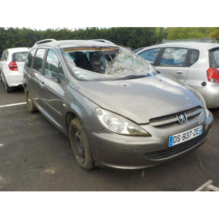 Optique avant principal droit (feux)(phare) PEUGEOT 307 PHASE 1 BREAK d’occasion