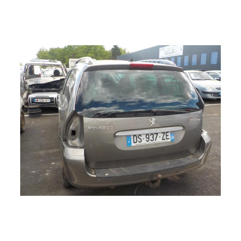 Optique avant principal gauche (feux)(phare) PEUGEOT 307 PHASE 1 BREAK d’occasion