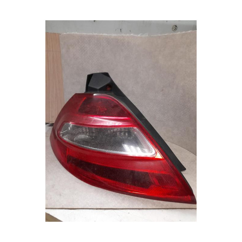 Feu arriere principal gauche (feux) RENAULT MEGANE 2 PHASE 2 d’occasion