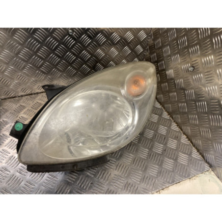 Optique avant principal gauche (feux)(phare) RENAULT TWINGO 2 PHASE 1 d’occasion