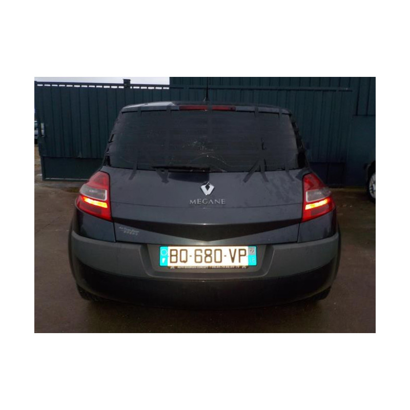 Feu arriere principal gauche (feux) RENAULT MEGANE 2 PHASE 2 d’occasion