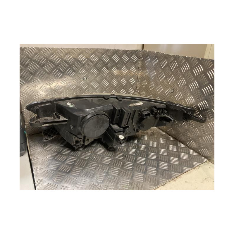 Optique avant principal droit (feux)(phare) CITROEN C4 2 PHASE 1 d’occasion