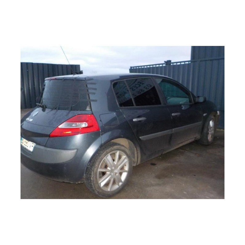 Feu arriere principal gauche (feux) RENAULT MEGANE 2 PHASE 2 d’occasion