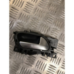 Poignee interieur arriere droit PEUGEOT 208 1 PHASE 2 d’occasion