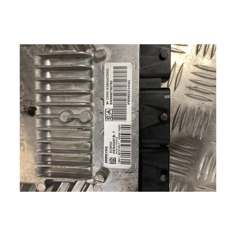 Calculateur moteur PEUGEOT 407 PHASE 1 BREAK d’occasion