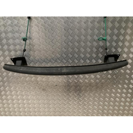 Renfort pare choc arriere (traverse) VOLKSWAGEN POLO 4 PHASE 1 d’occasion