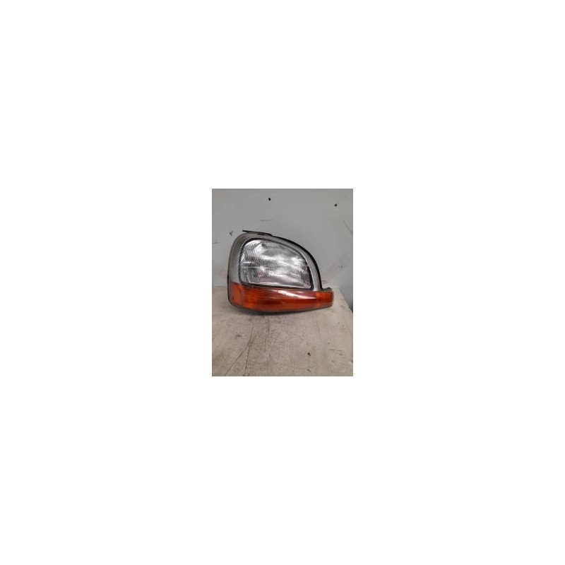 Optique avant principal droit (feux)(phare) RENAULT KANGOO 1 PHASE 1 d’occasion