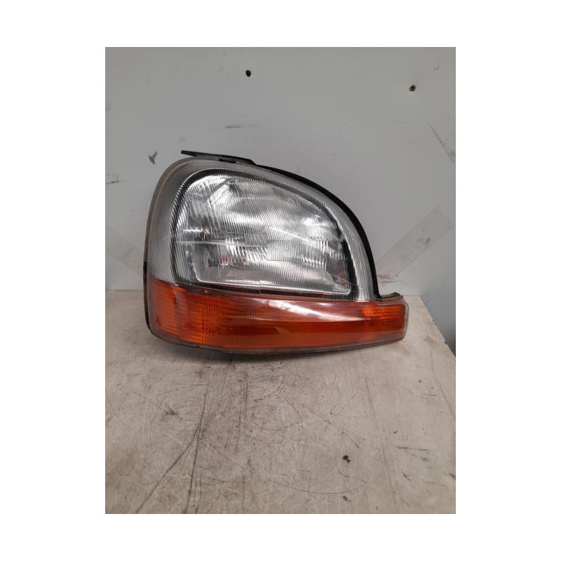 Optique avant principal droit (feux)(phare) RENAULT KANGOO 1 PHASE 1 d’occasion