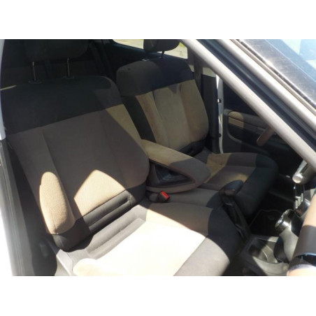 Etrier avant gauche (freinage) CITROEN C4 CACTUS d’occasion